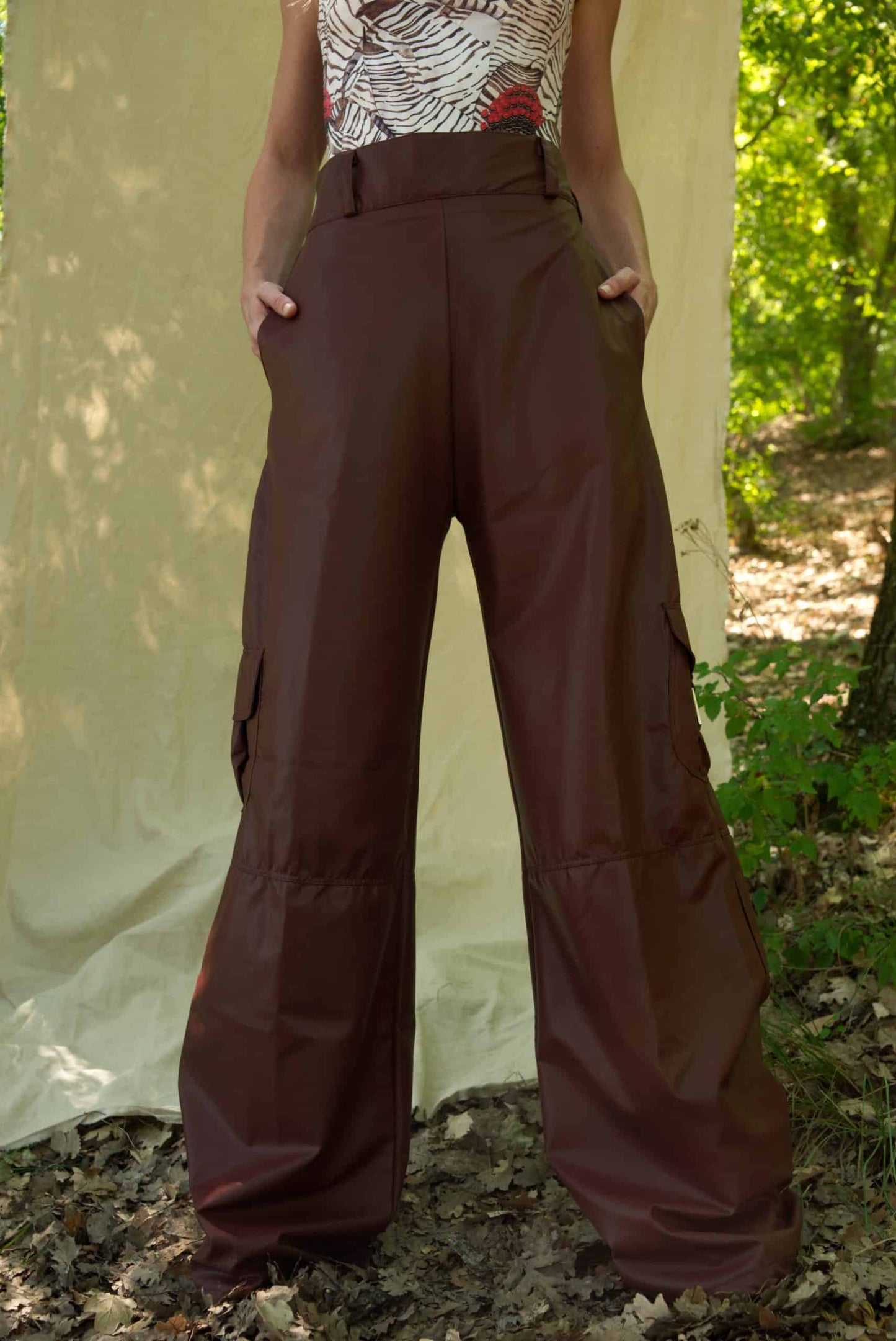 CARGO (FAUX) LEATHER PANT BROWN COLOR