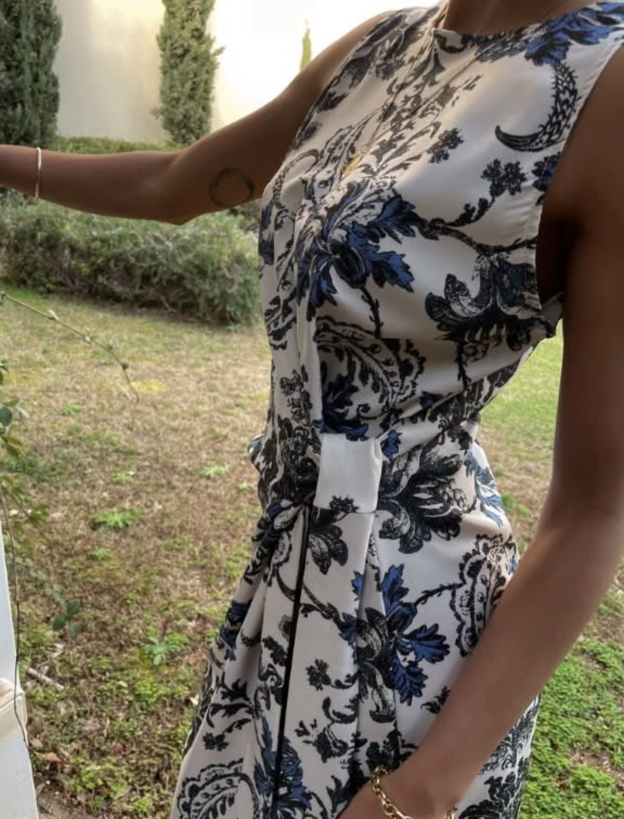 Dress blue white