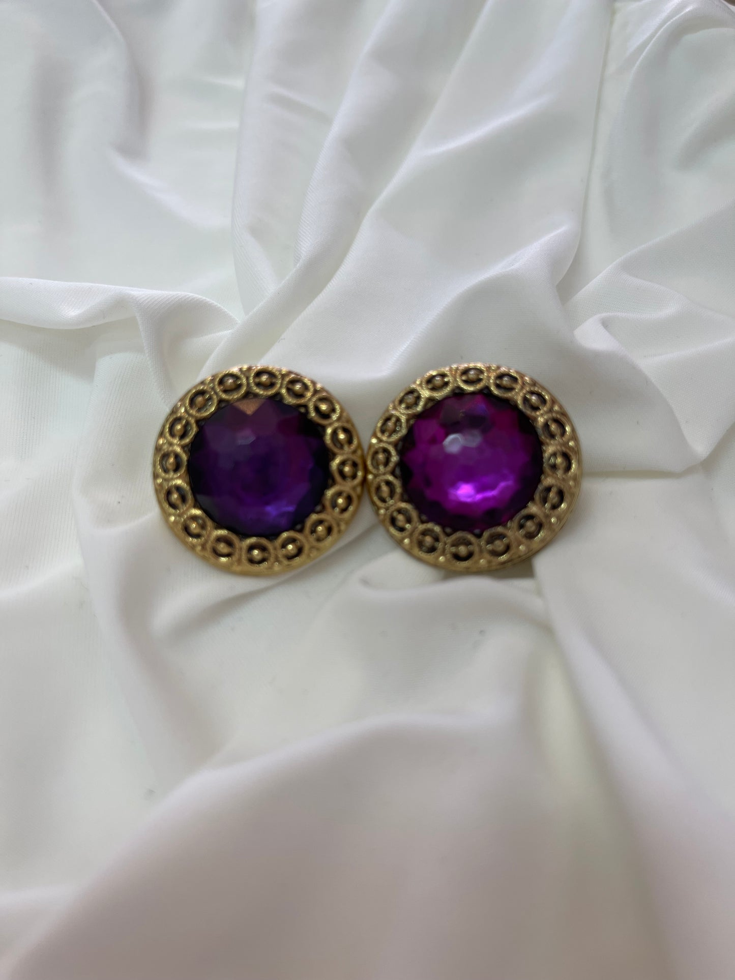 VA Earrings