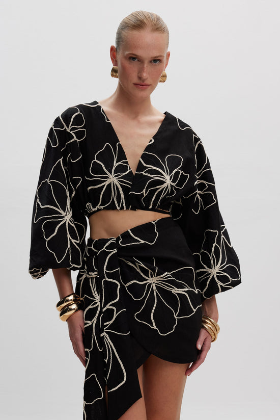 Herene Embroidered Set – Black