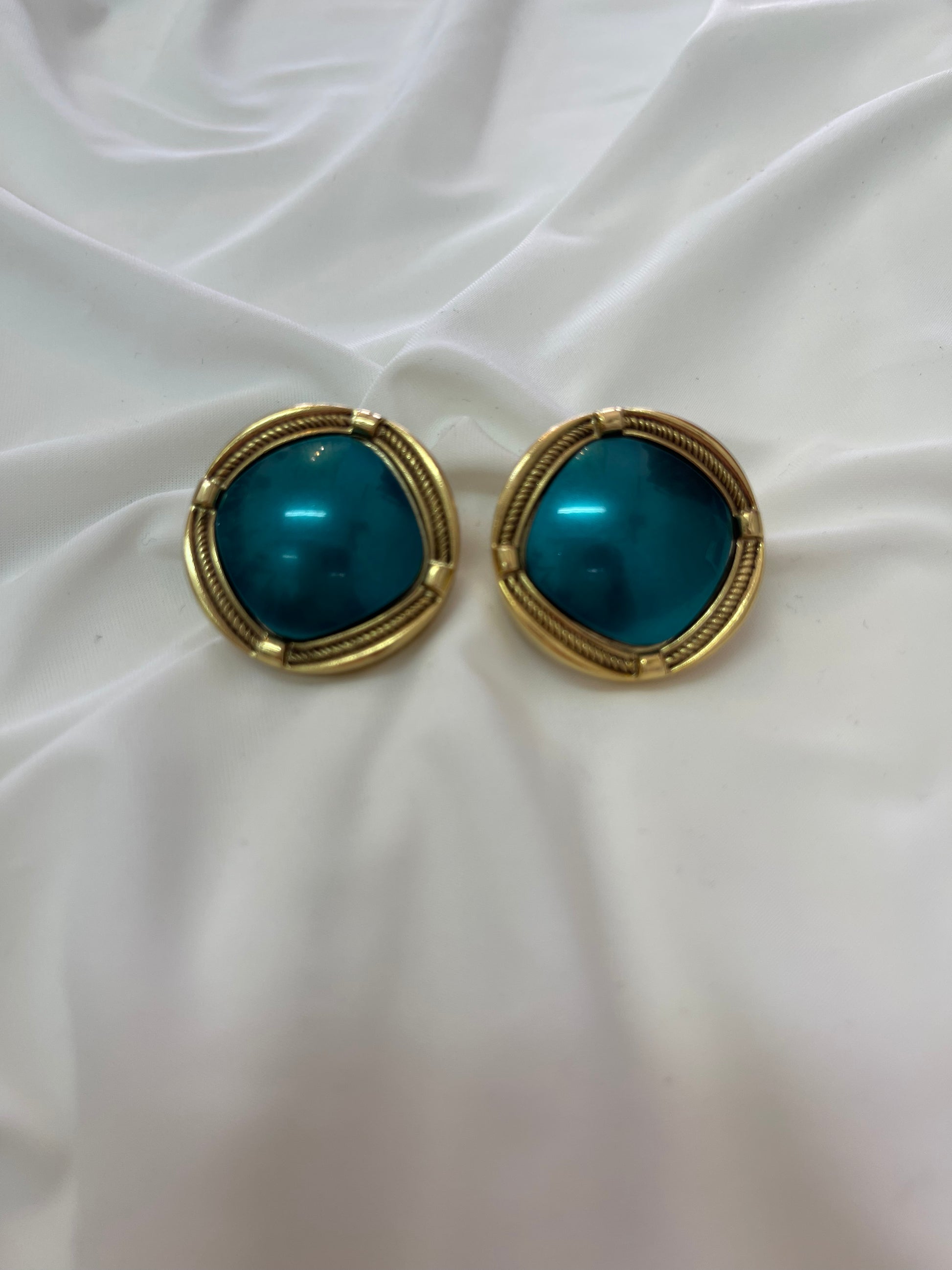 VA Earrings