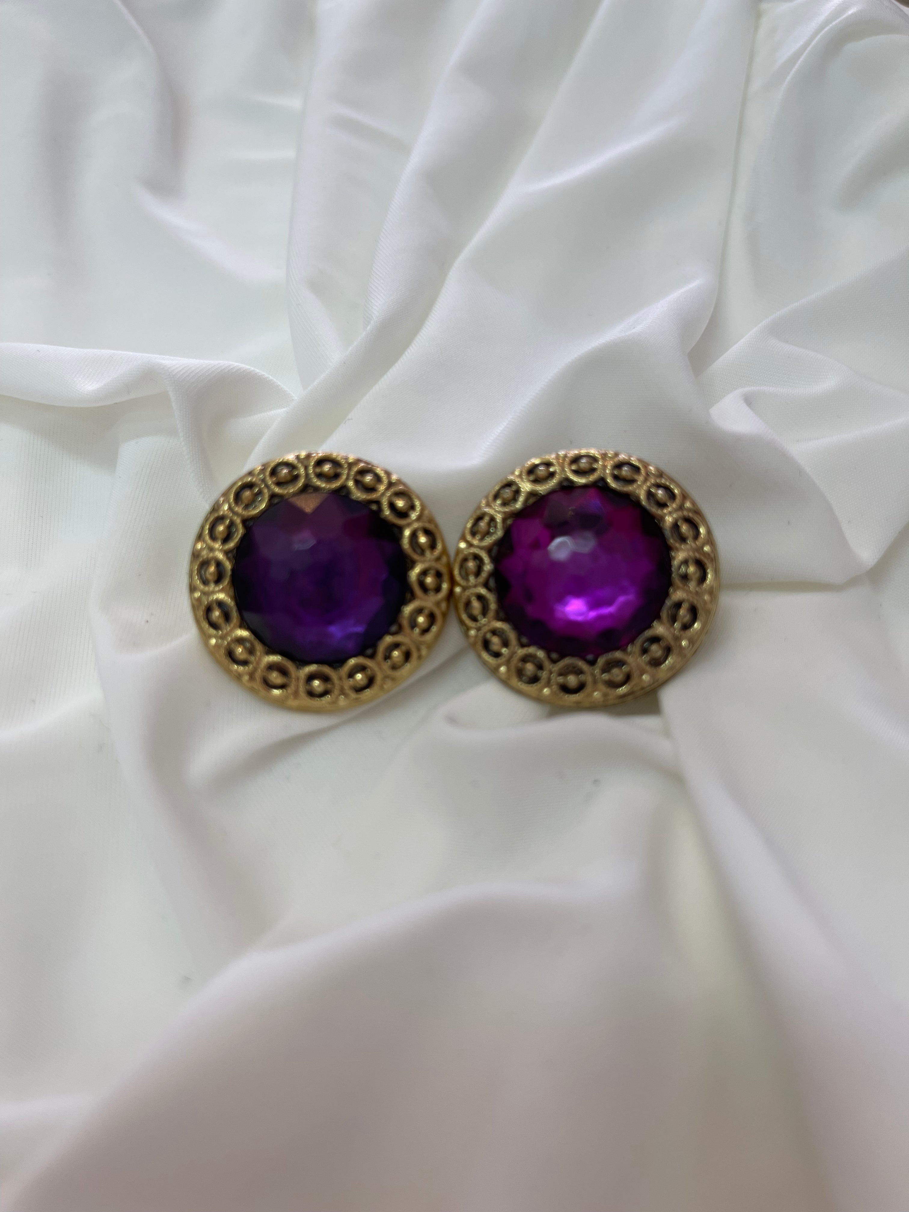 VA Earrings