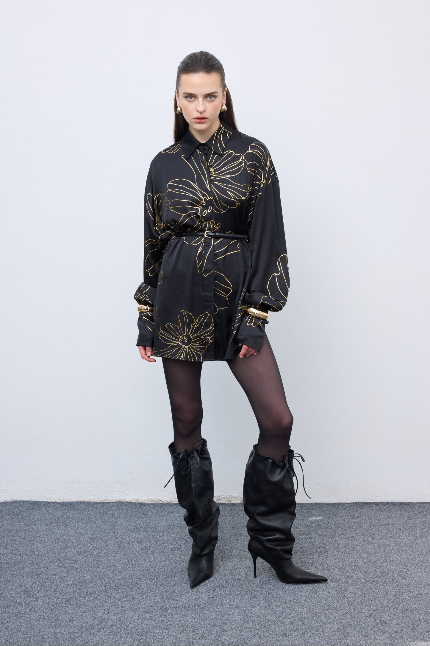 Gold Lines Shirt Black