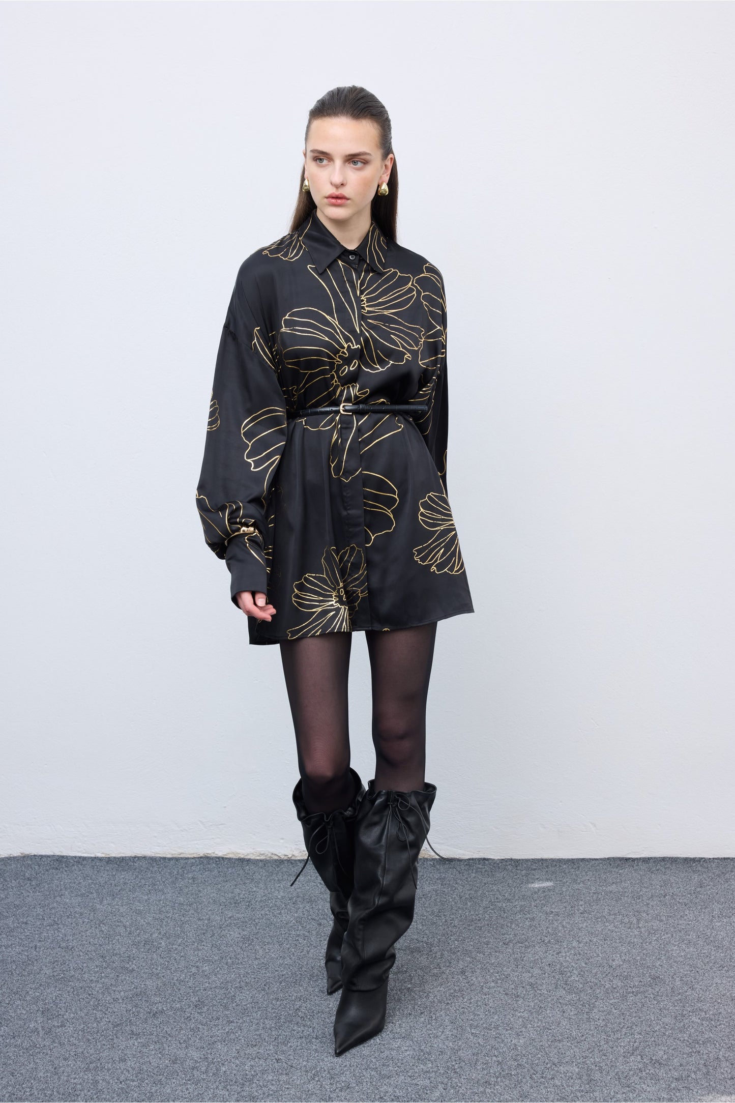 Gold Lines Shirt Black