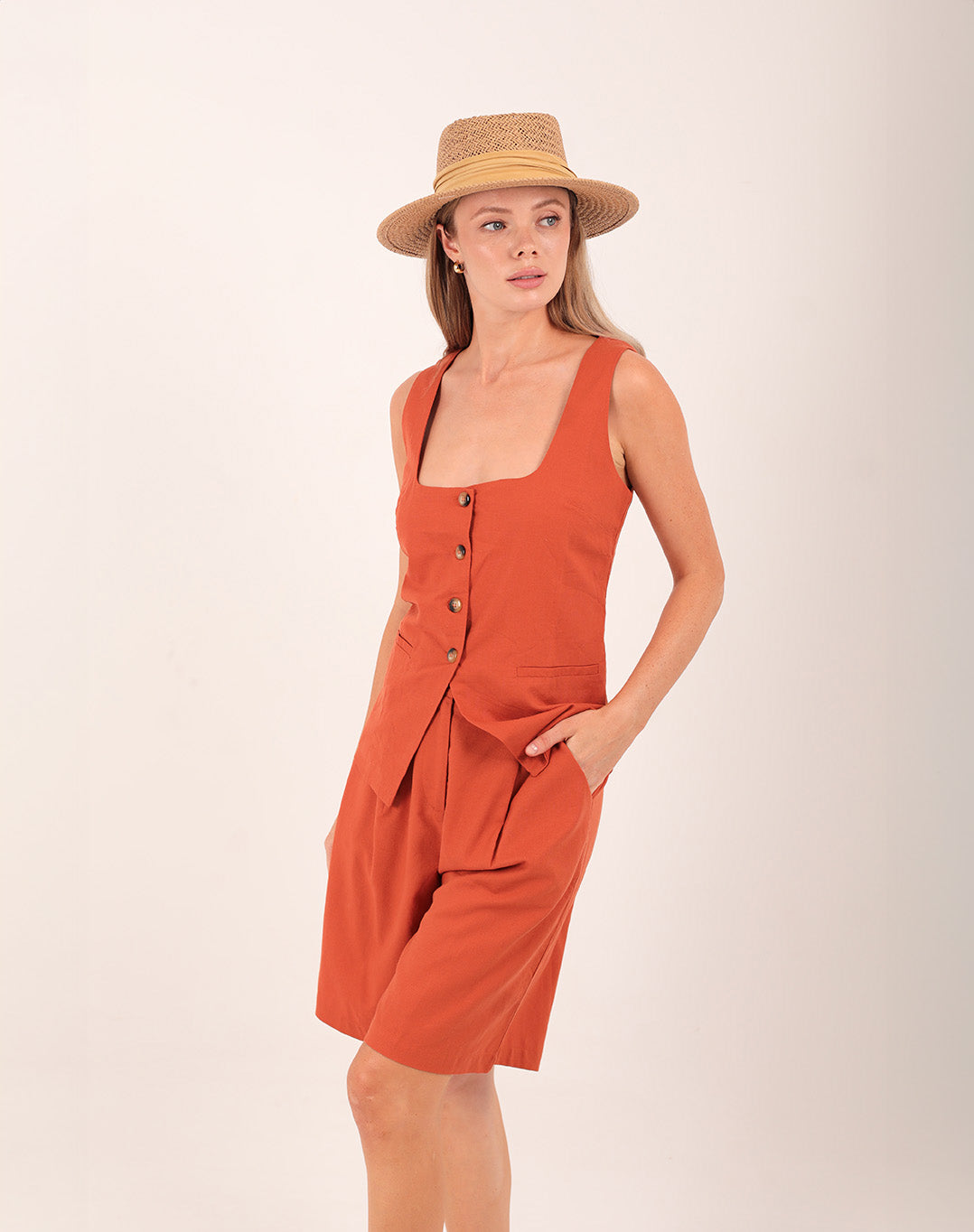 CASSIA LINEN BERMUDA TERRACOTTA